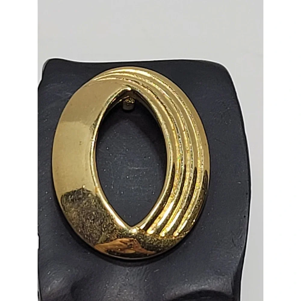 Trifari Oval O Gold Plated Textured Statement Pendant Signed Vintage 1970s Charm